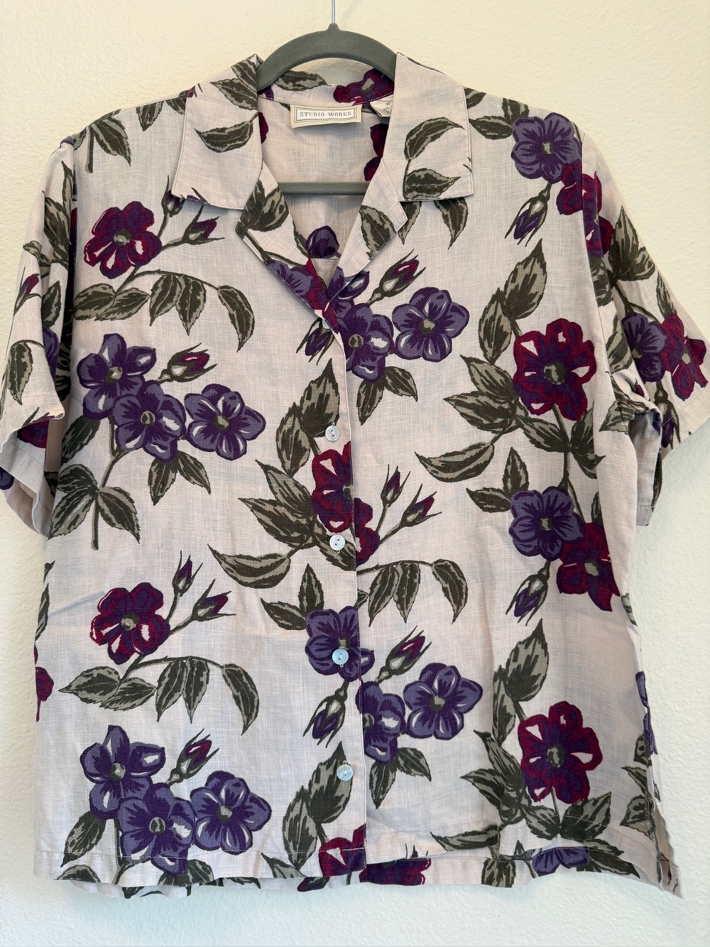Studio Works Floral Linen Button Up Shirt Vintage Purple Red Flowers Size M